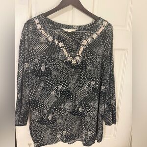 Magnolia Black and White Patterned Blouse